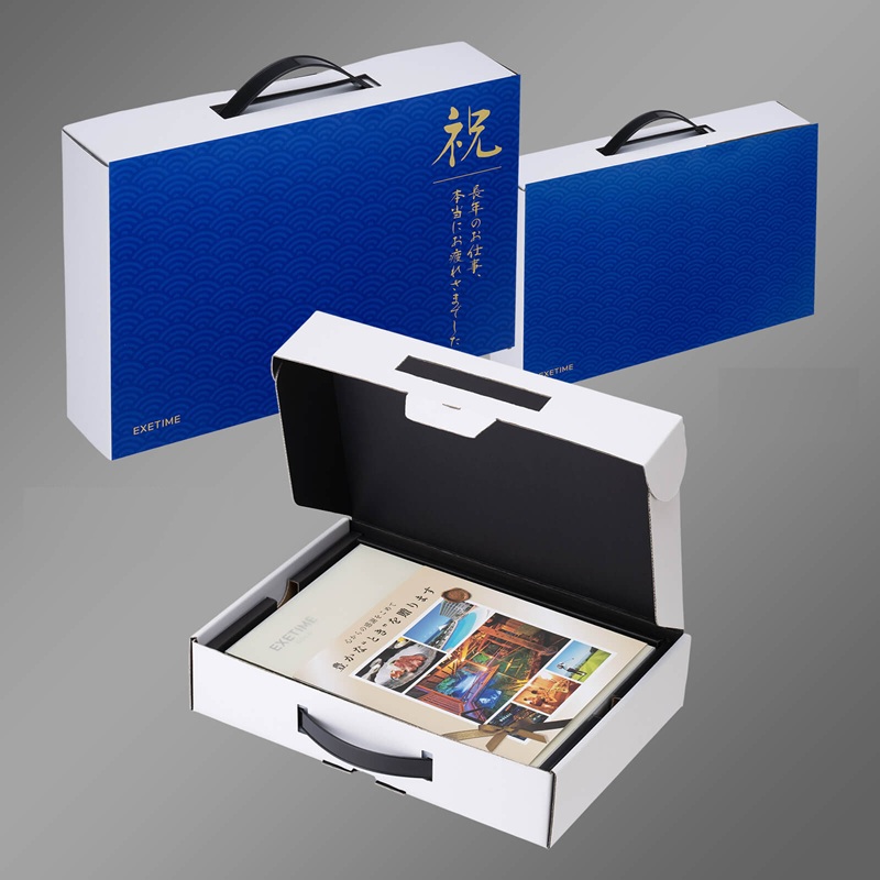 EXETIMEの公式サイト限定オプション「アタッシュケース型BOX」の写真